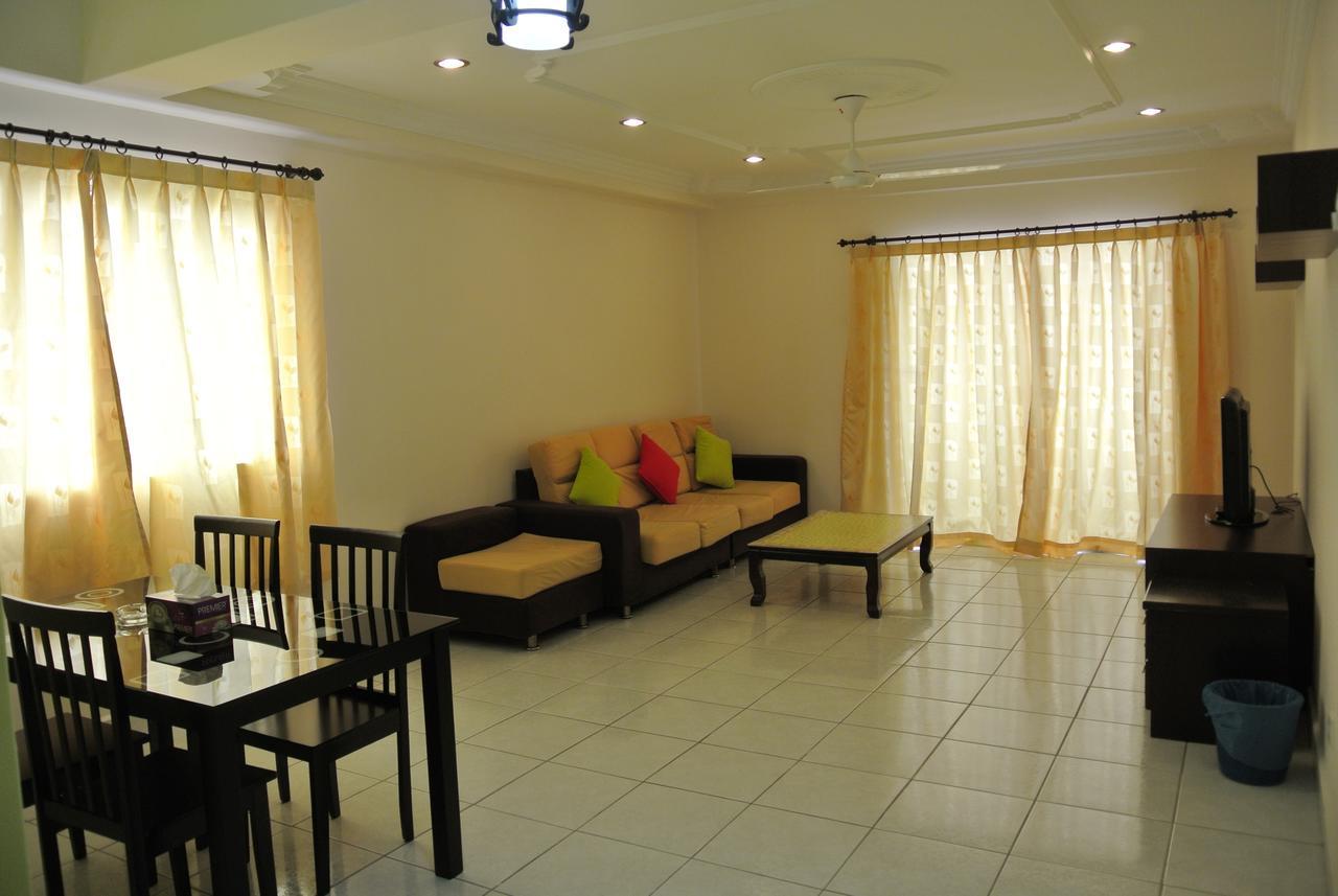 Plaza Melaka Raya Apartment Exterior photo