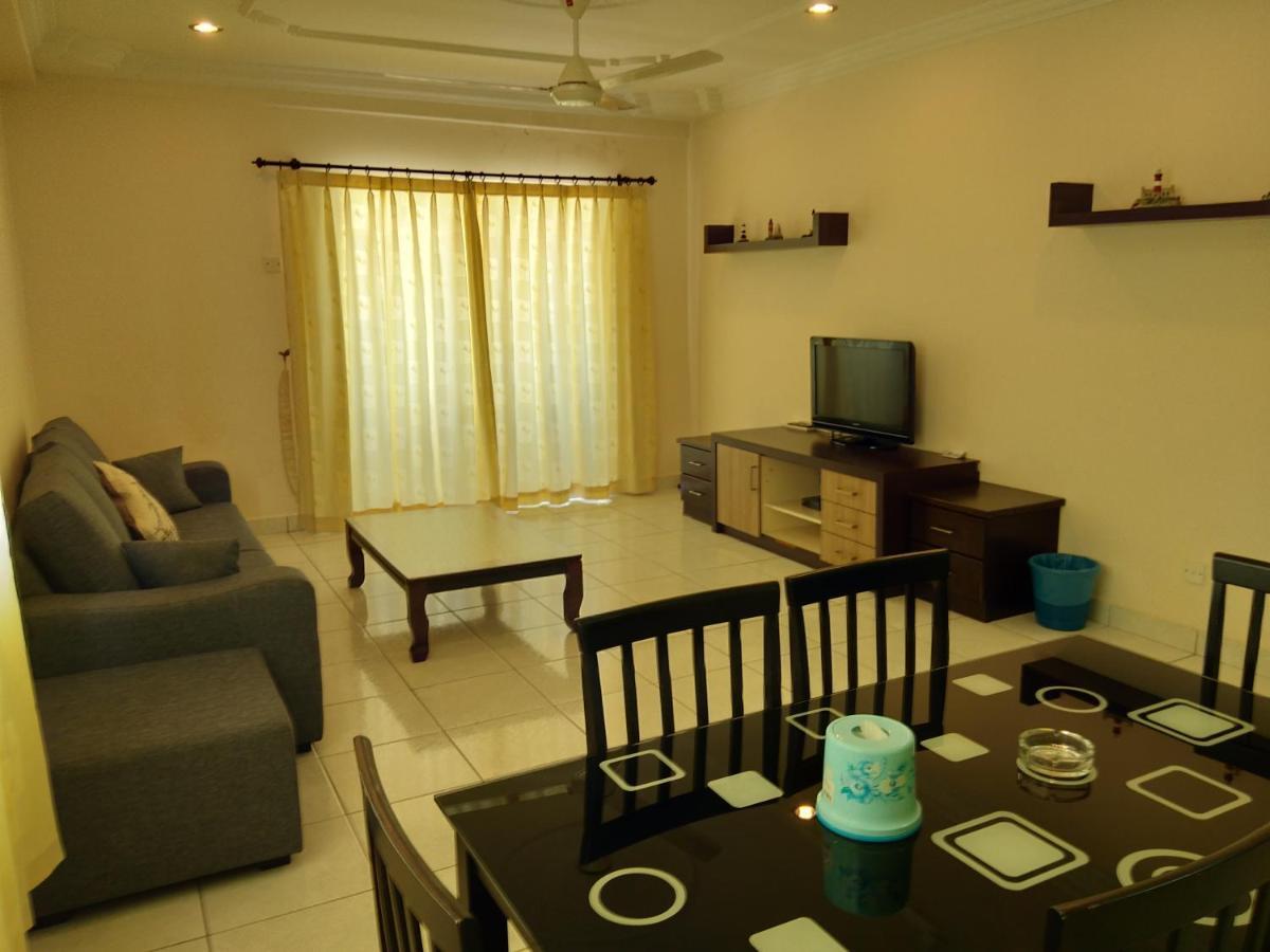 Plaza Melaka Raya Apartment Exterior photo